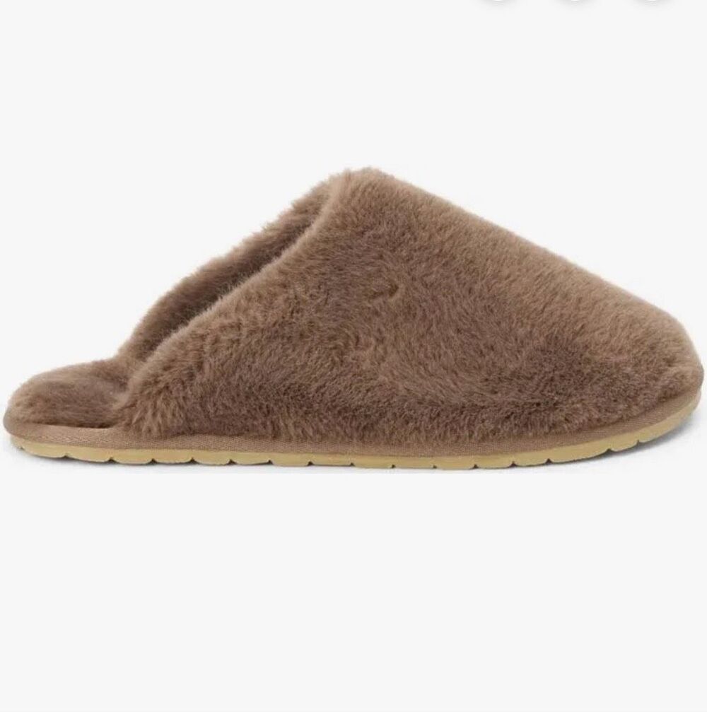 Beach by Mattise Women's Faux Fur Plush Fuzzy Lounge Slippers brown Size 6 NEW